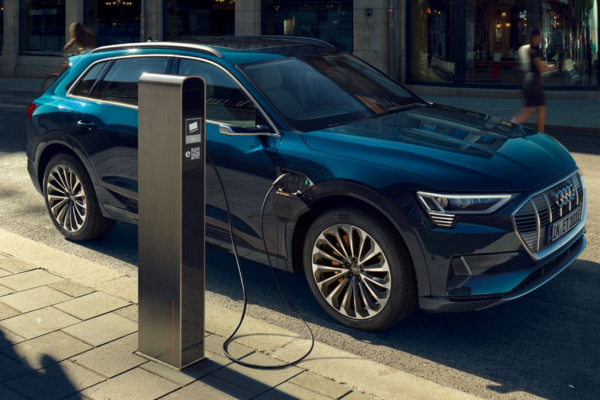 Acheter Audi électrique à Brive-la-Gaillarde, Dax, Agen,Mont-de-marsan..